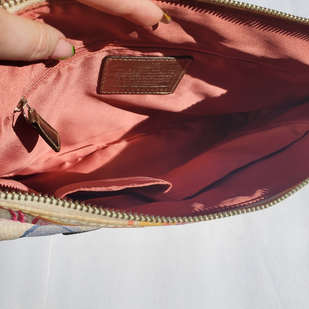 Coach Poppy Scribble Twin Pocket Vintage Shoulder and Crossbody Bag - Picture 5 of 10